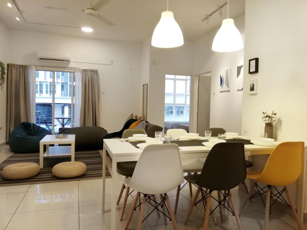 Subang City Residence, 8-9 Pax With Balcony, Walking Distance To Summit, 5Min To Sunway Subang Jaya Exterior foto