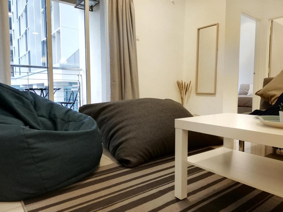 Subang City Residence, 8-9 Pax With Balcony, Walking Distance To Summit, 5Min To Sunway Subang Jaya Exterior foto